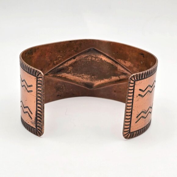 VTG Bell Trading Post Wide Copper Cuff Bracelet 6.5" Stamped Design Southwestern - Picture 3 of 7